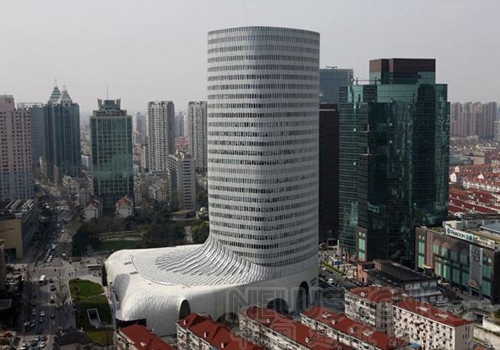 山东也现靴子楼 外形酷似马靴