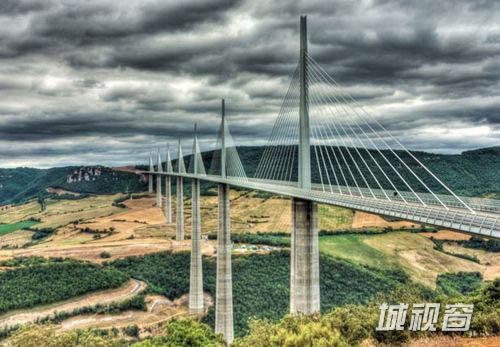 12岁小女生内内,女生强吻男生动漫图,水果酵素