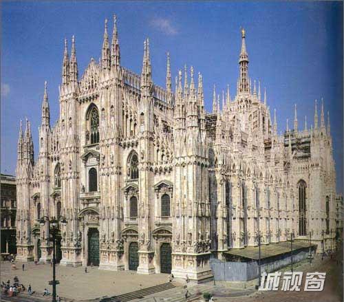 关于欧洲天主教有几种教堂和修道院?教士和修