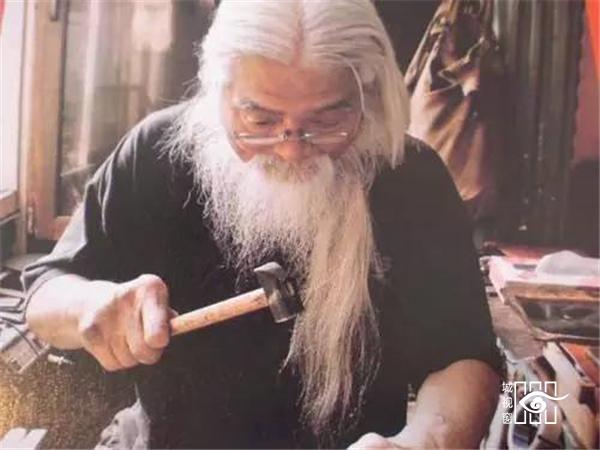 高桥吾郎羽毛余文乐-高桥吾郎羽毛项链价格,高桥吾郎项链价格,余文乐手表 金色,余文乐志明穿着,高桥吾郎日本地址